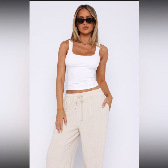 White fox white tank top in size small new with tag - Picture 2 of 8